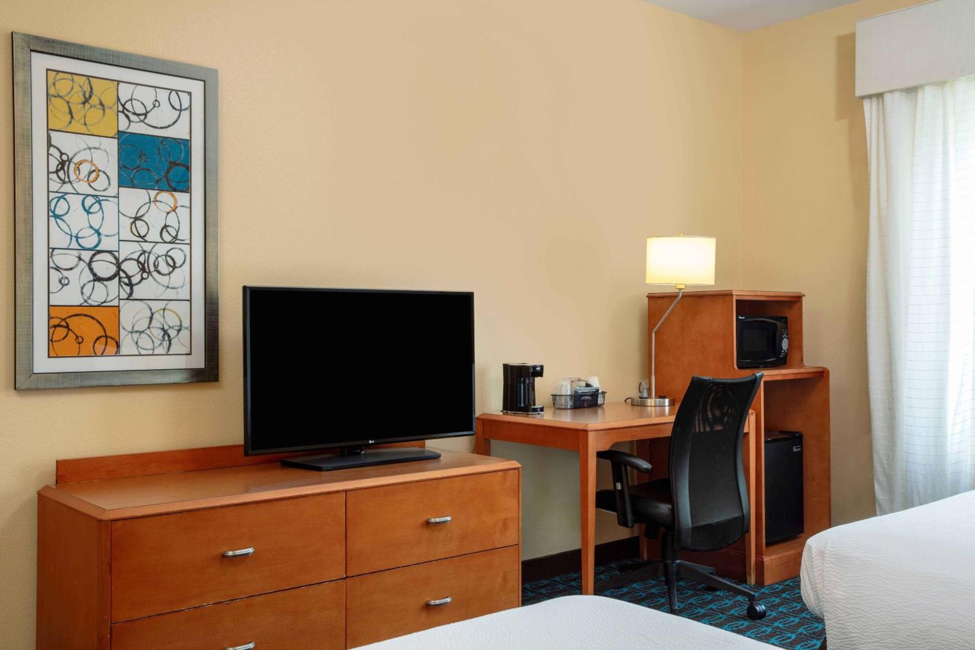 Fairfield By Marriott Inn And Suites Augusta Fort Eisenhower Area Exterior photo