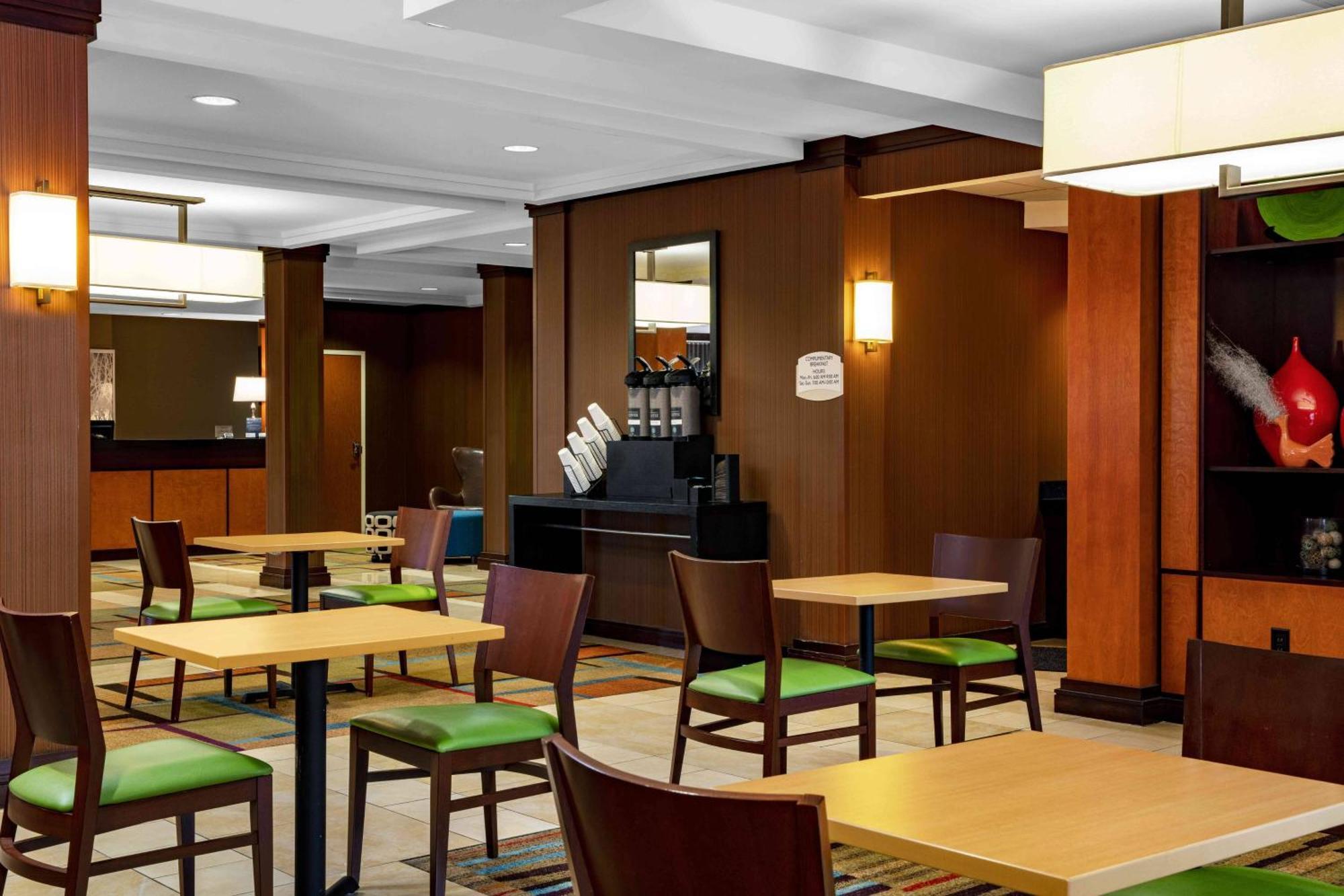 Fairfield By Marriott Inn And Suites Augusta Fort Eisenhower Area Exterior photo